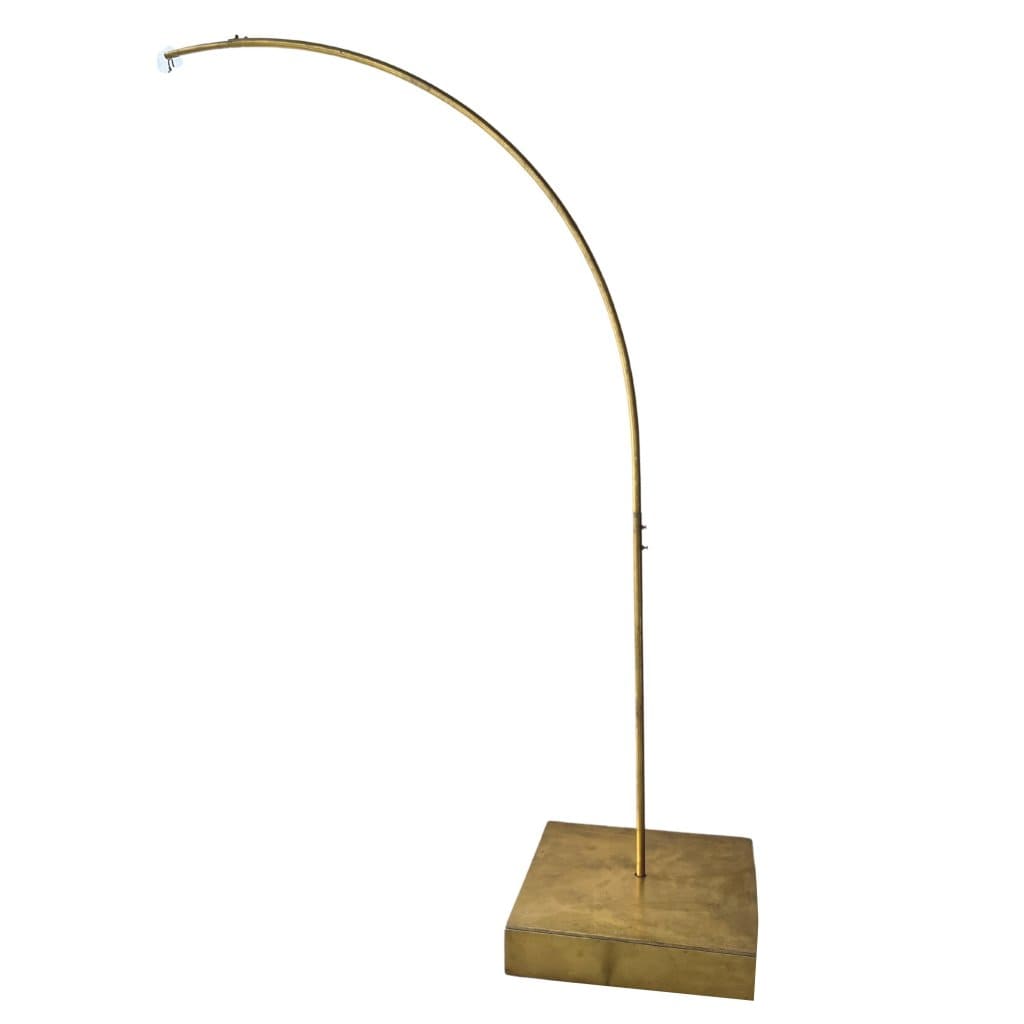 Location support doré pour lustre